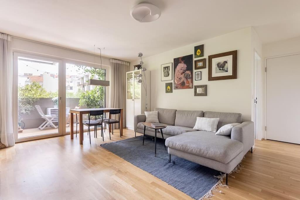 Dream Apartment - Central And Quiet With Ac And Free Parking Garage Wien Exteriör bild