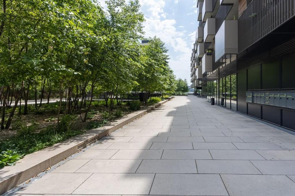Dream Apartment - Central And Quiet With Ac And Free Parking Garage Wien Exteriör bild
