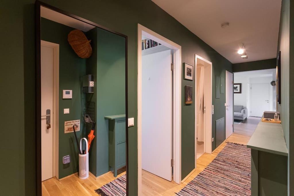 Dream Apartment - Central And Quiet With Ac And Free Parking Garage Wien Exteriör bild