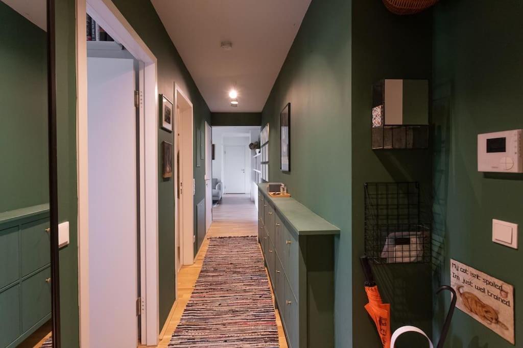 Dream Apartment - Central And Quiet With Ac And Free Parking Garage Wien Exteriör bild