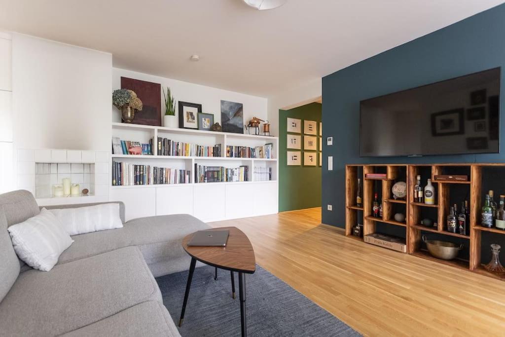 Dream Apartment - Central And Quiet With Ac And Free Parking Garage Wien Exteriör bild