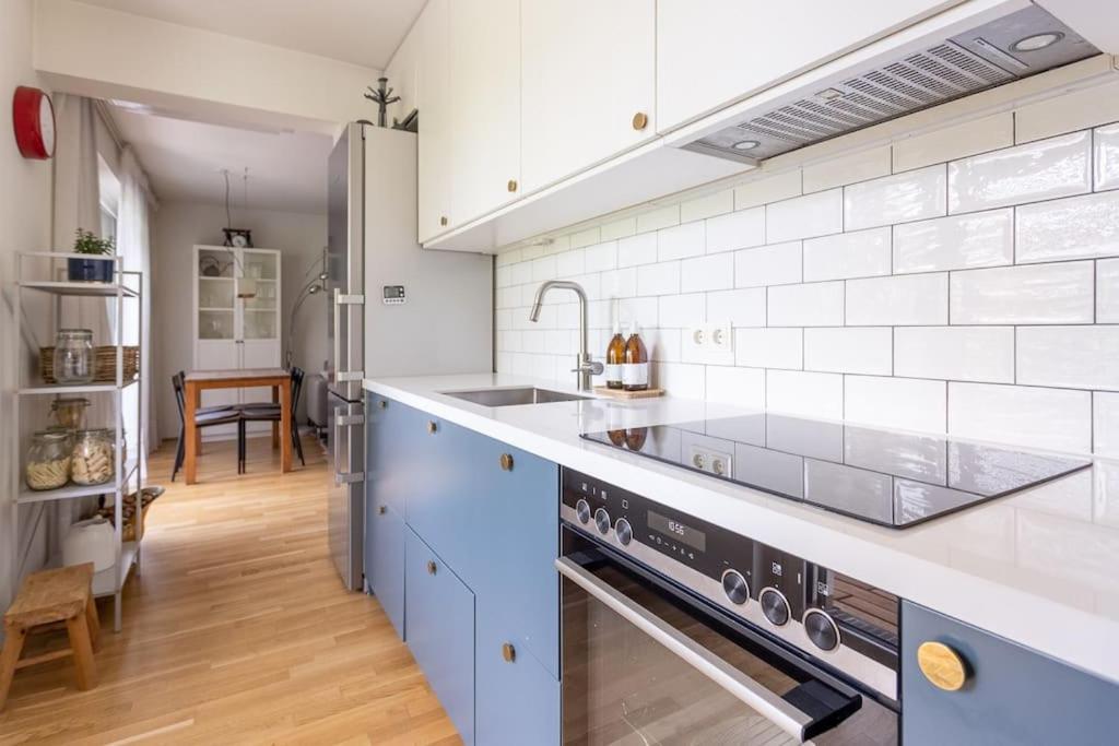 Dream Apartment - Central And Quiet With Ac And Free Parking Garage Wien Exteriör bild
