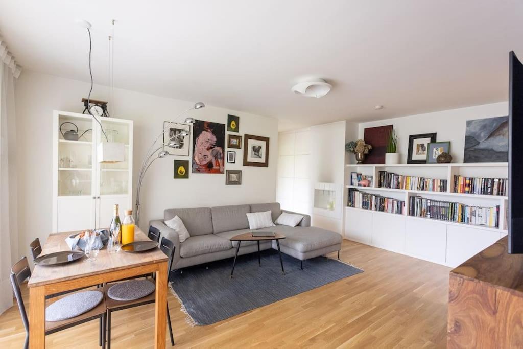 Dream Apartment - Central And Quiet With Ac And Free Parking Garage Wien Exteriör bild